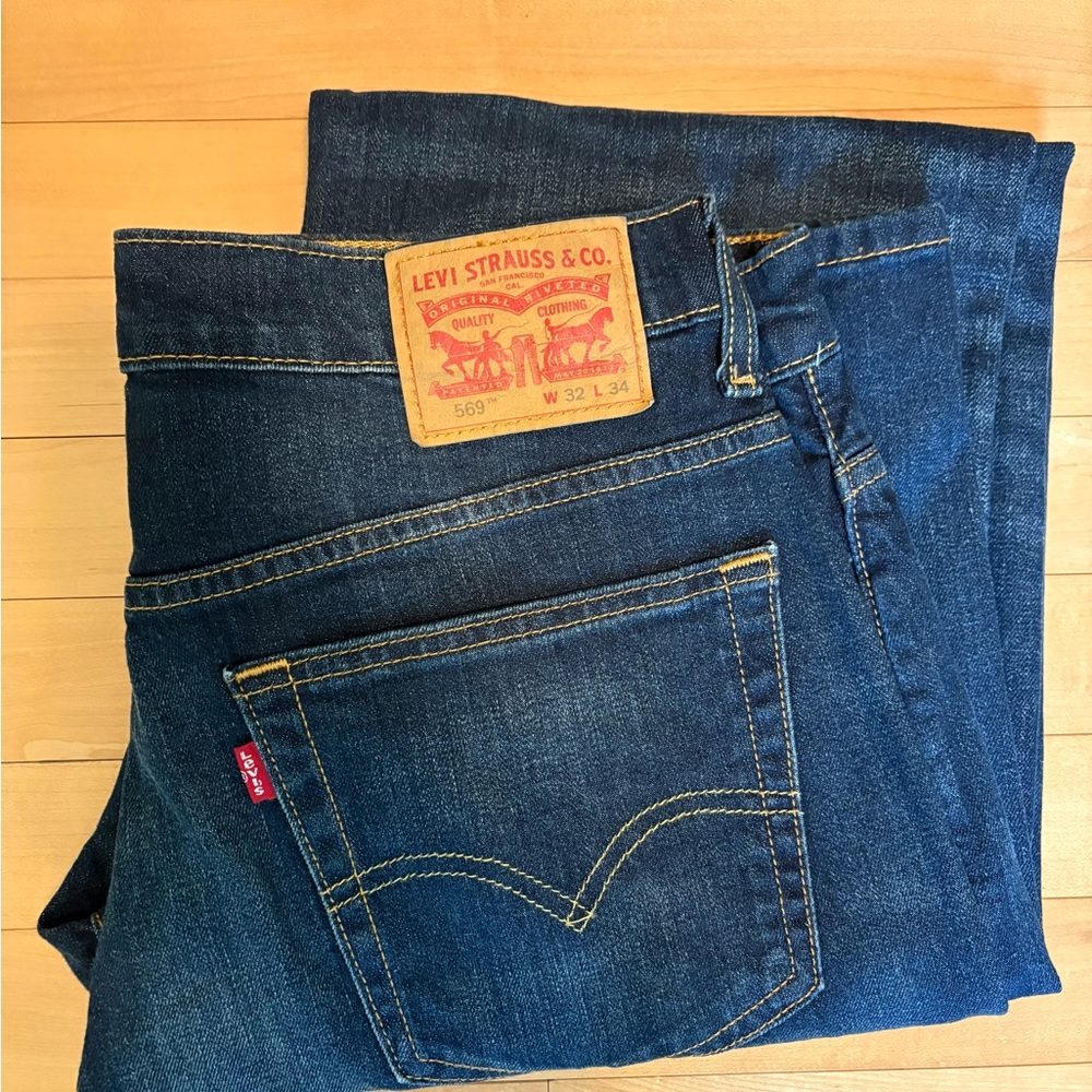 Levi's 569 Dark Blue Denim Jeans 32 x 34